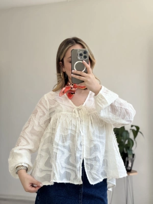 ÖN BAĞLAMALI GÖMLEK