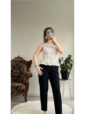 PUANTİYELİ OMUZDAN BAĞLAMALI BLUZ