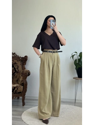 V YAKA BASIC T-SHIRT