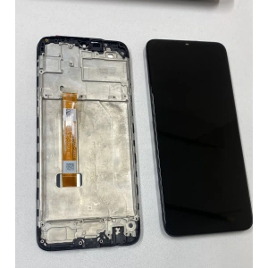 Realme 5i Çıtalı Lcd Dokunmatik Ekran RMX2030, RMX2032