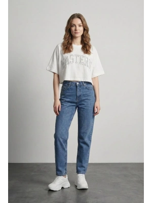 Ekru Aplike Detaylı T-shirt