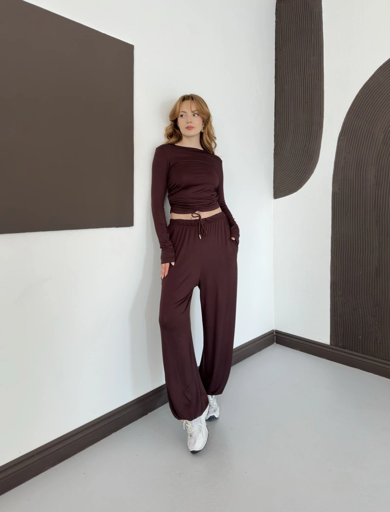 Bel Drape Detay Bluz-Pantolon Rahat Kesim Takım Kahve