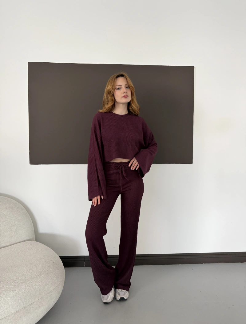 Bisiklet Yaka Piliseli Crop-Pantolon Takım Bordo