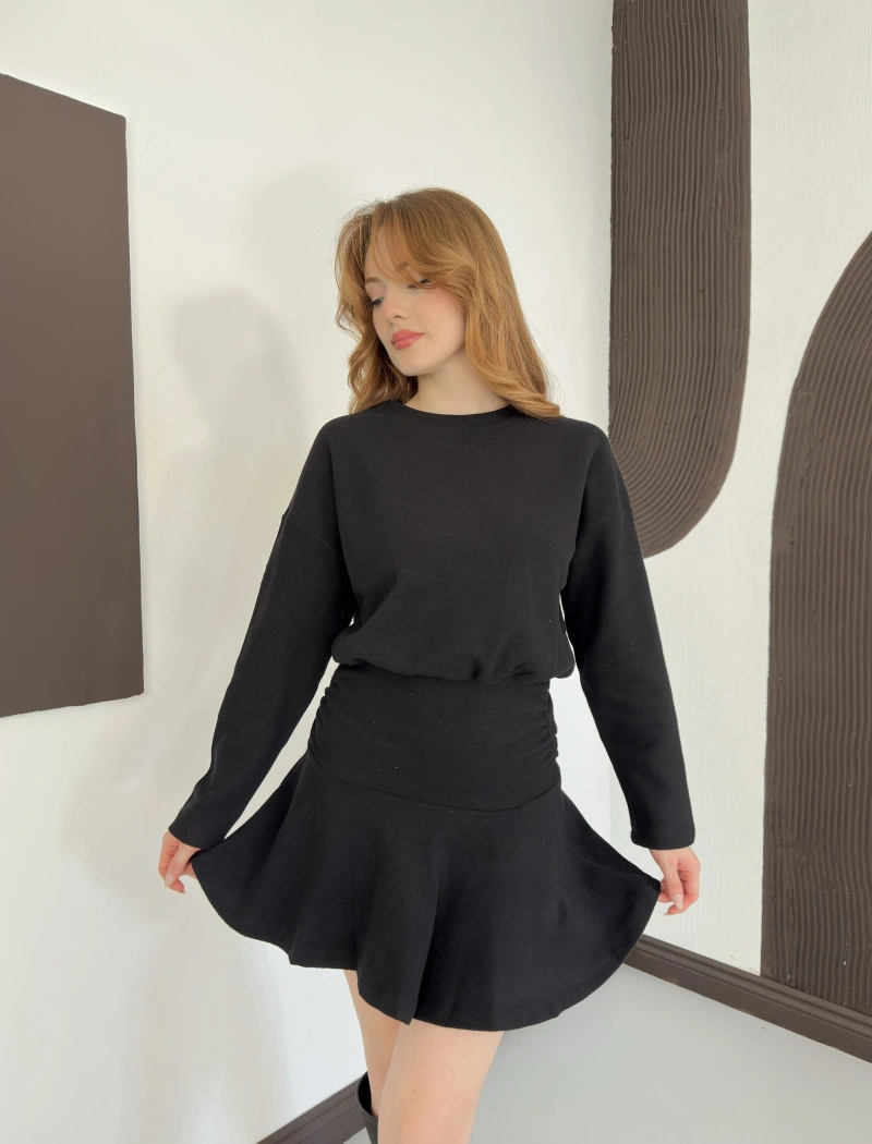 Piliseli Linda Elbise Siyah