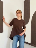 Modal Kumaş Garnili Asimetrik Oversize Tişört Kahve