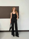 Askılı Çapraz Bağcık Detaylı Bel Pencereli Denim Tulum Siyah