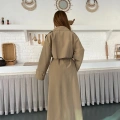 Kemer ve Manşet Detaylı Uzun Trençkot Camel