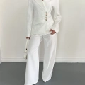 Düğme Detaylı Doublu Kumaş Tasarım Takım Beyaz