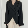 Kruvaze Yaka Tek Düğme Detaylı Tasarım Ceket Siyah