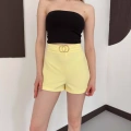 Kemer Detaylı Şort Sarı