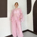 Uçuşan Pelerin Bluz-Pantolon Takım Pembe