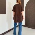 Modal Kumaş Garnili Asimetrik Oversize Tişört Kahve