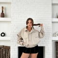 Bel Lastikli Çıtçıtlı Deri Bomber Ceket Krem