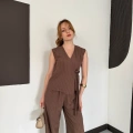 Çizgi Desenli Bağlama Yelekli Takım Kahve