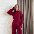 Dik Yaka Parmak Geçmeli Triko Takım Bordo