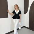 Kontrast Yaka Peplum Detaylı Bluz Siyah