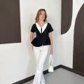 Kontrast Yaka Peplum Detaylı Bluz Siyah