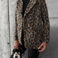 Leopar Desen Kemer Detaylı Ceket