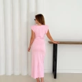 Omuz Vatkalı Taş Detaylı Elbise Pembe