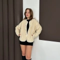 Peluş Düğme Detaylı İçi Astarlı Cepli Ceket Bej