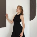 Yaka Detay Sıfır Kol Midi Elbise Siyah