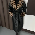 Yaka Peluş Detaylı Kuşaklı Deri Uzun Ceket Leopar