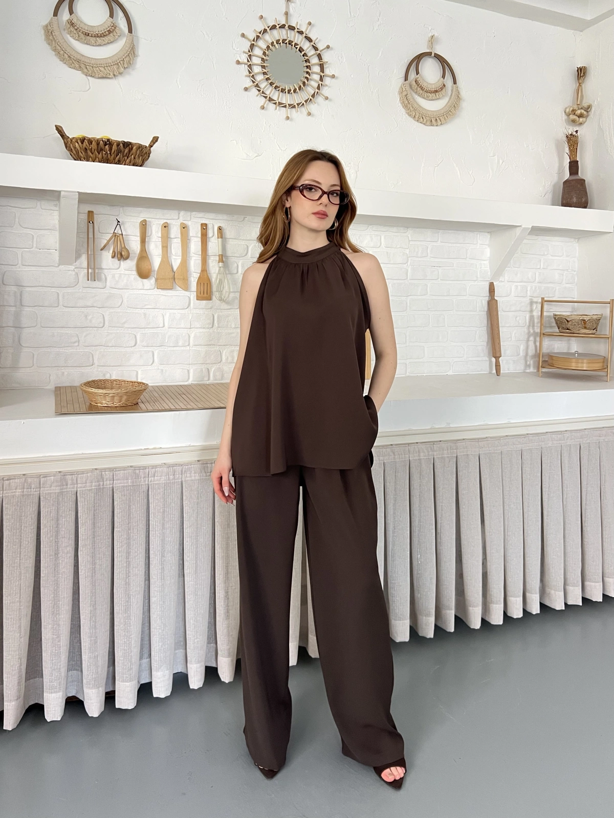 Modern Halter Yaka Tasarım Takım Kahve