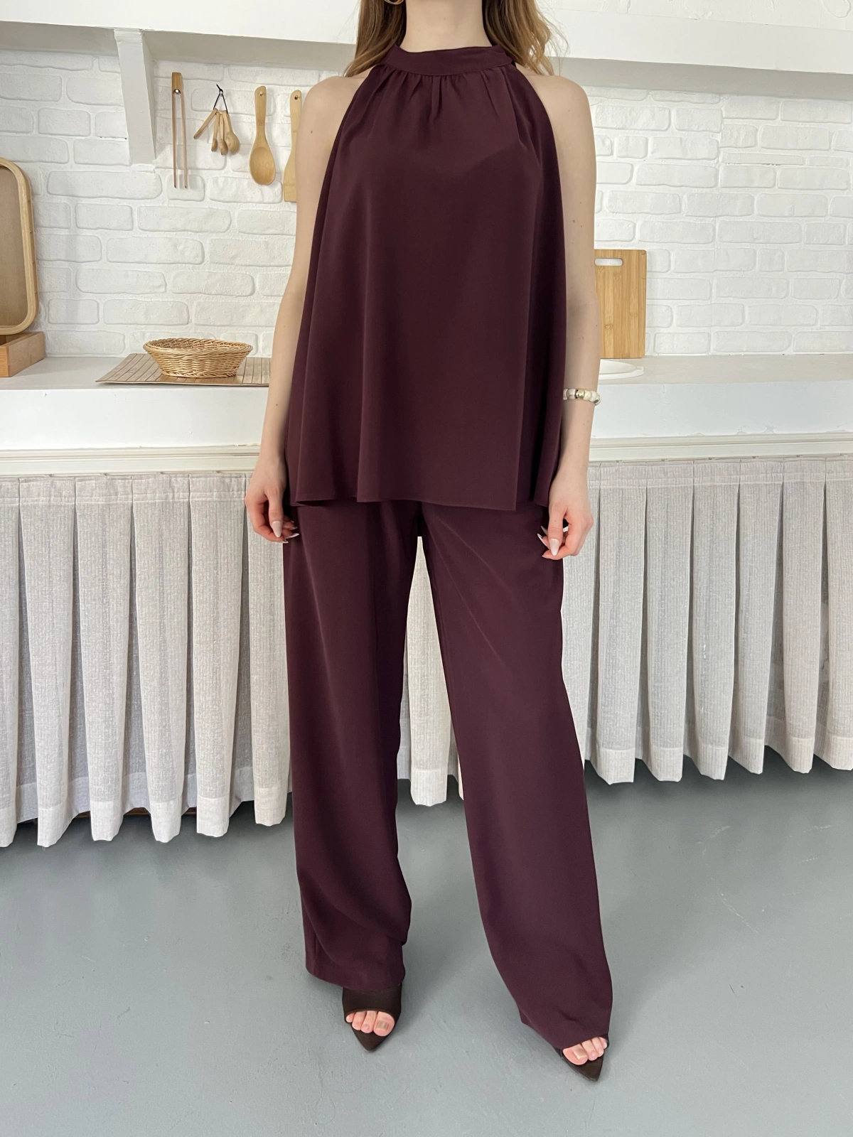 Modern Halter Yaka Tasarım Takım Bordo