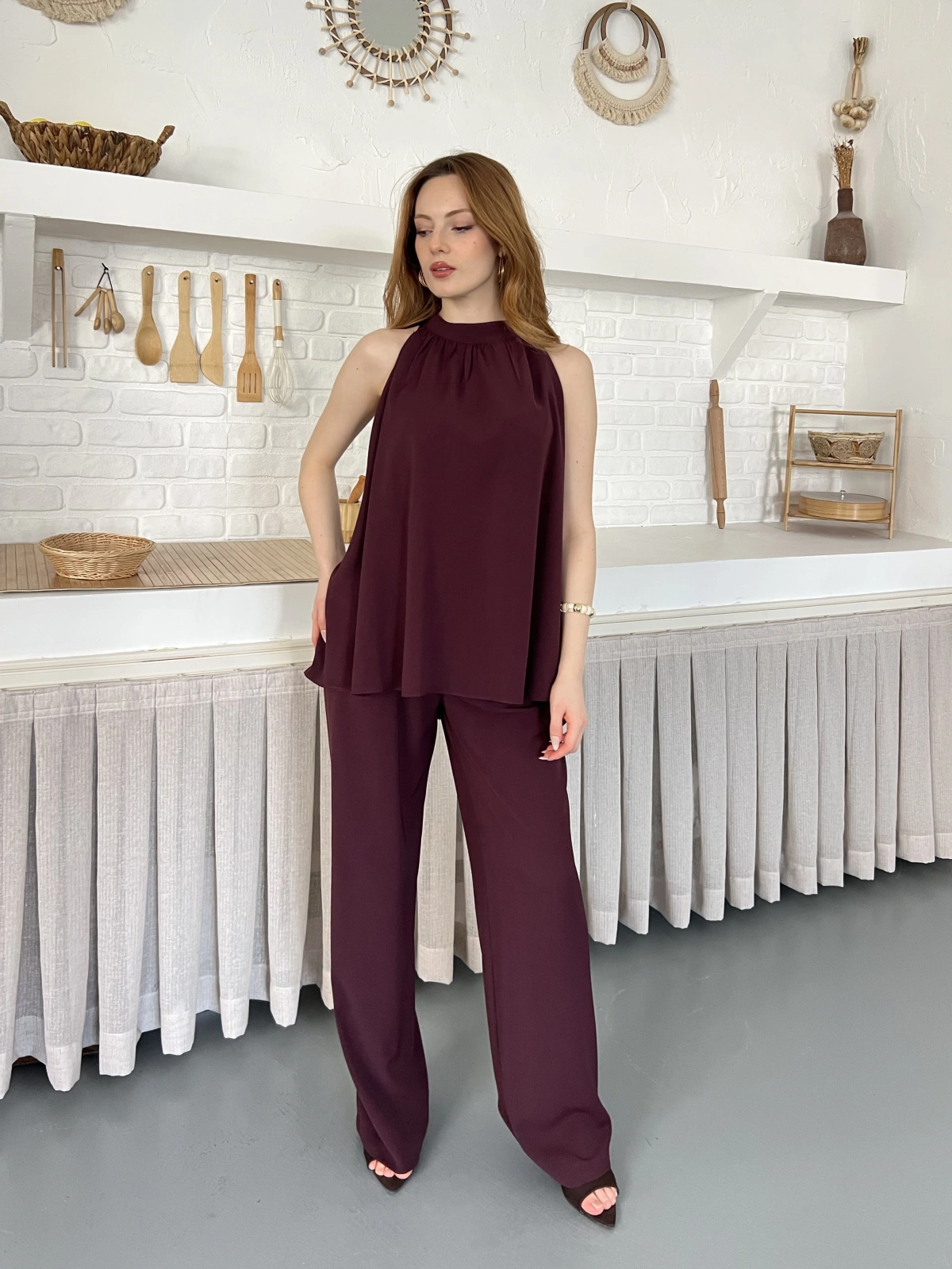 Modern Halter Yaka Tasarım Takım Bordo