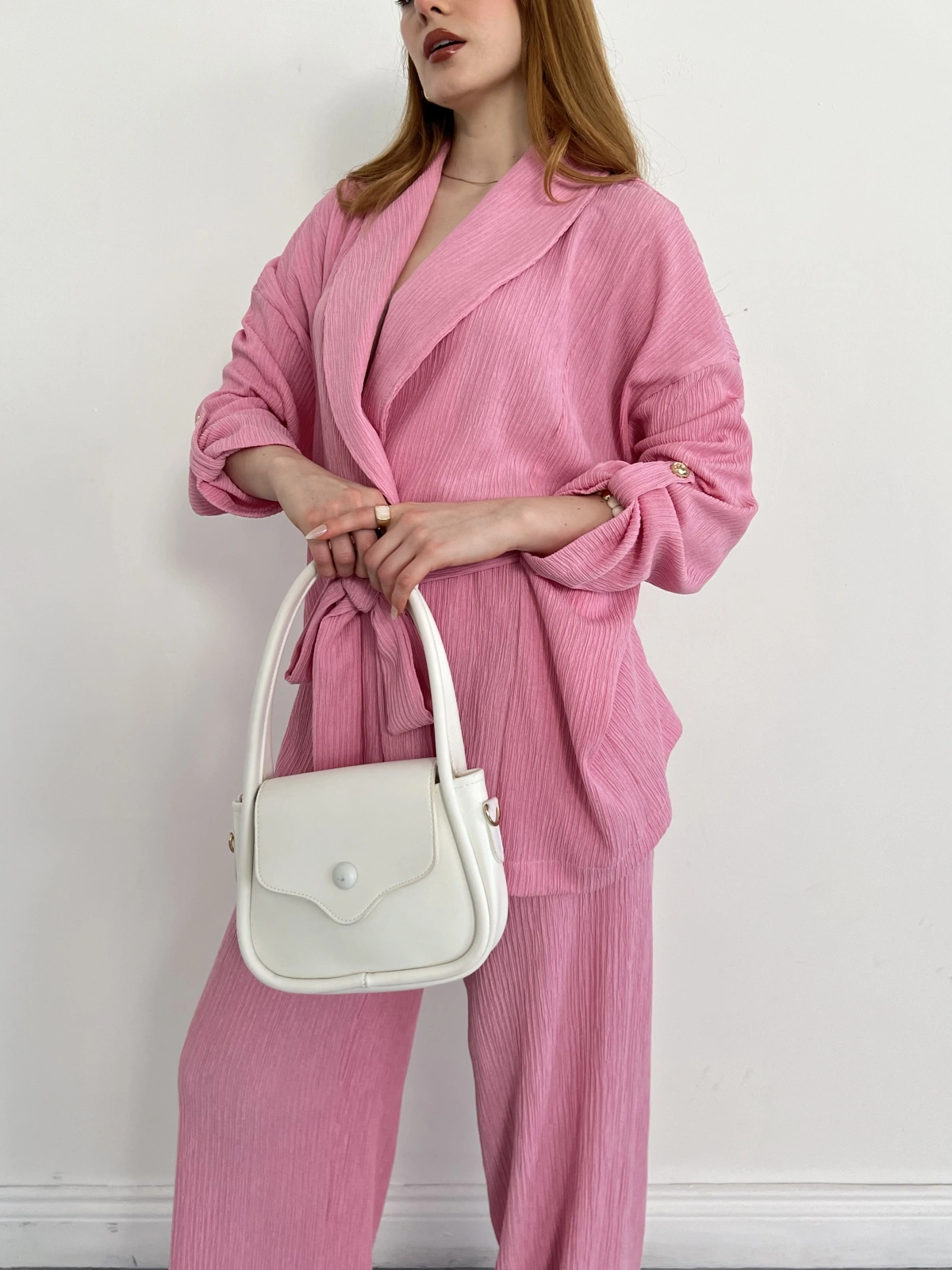 Bürümcük Bel Bağlamalı Kruvaze Yaka Tasarım Takım Pembe
