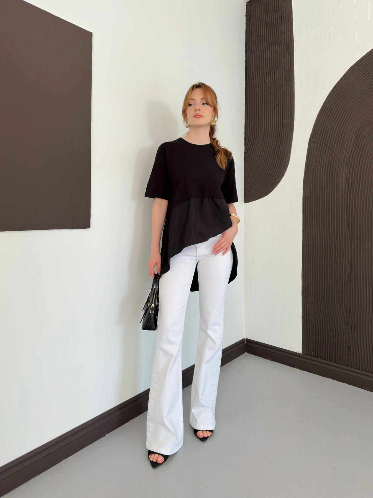 Modal Kumaş Garnili Asimetrik Oversize Tişört Siyah