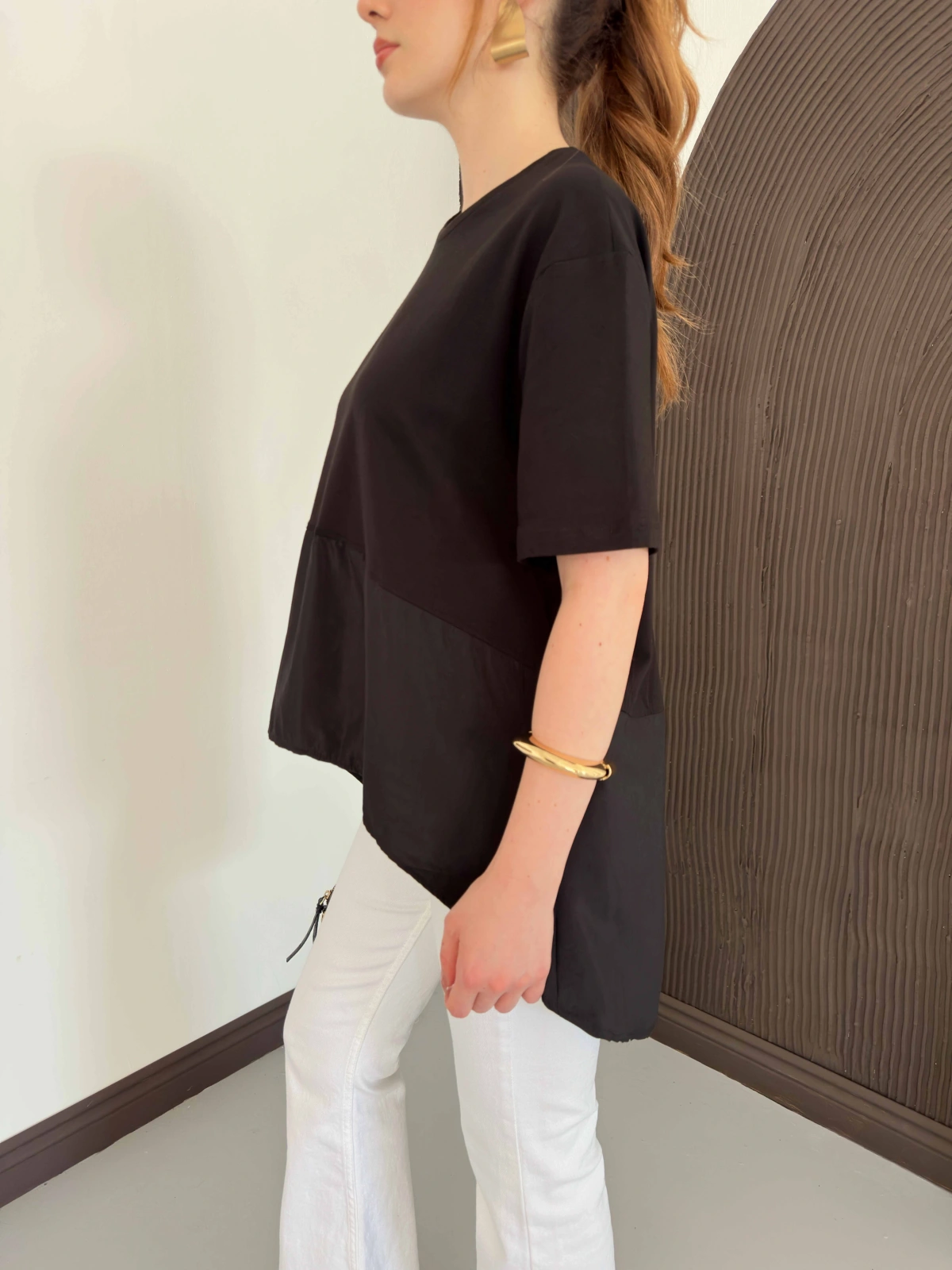 Modal Kumaş Garnili Asimetrik Oversize Tişört Siyah
