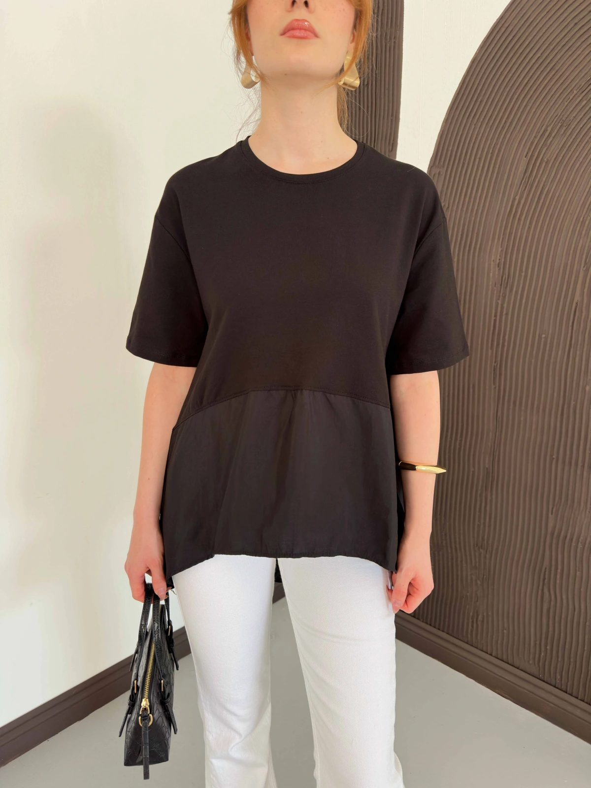 Modal Kumaş Garnili Asimetrik Oversize Tişört Siyah