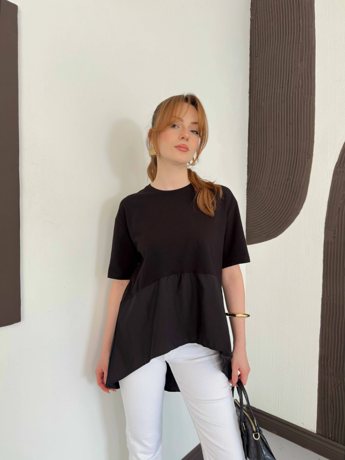 Modal Kumaş Garnili Asimetrik Oversize Tişört Siyah
