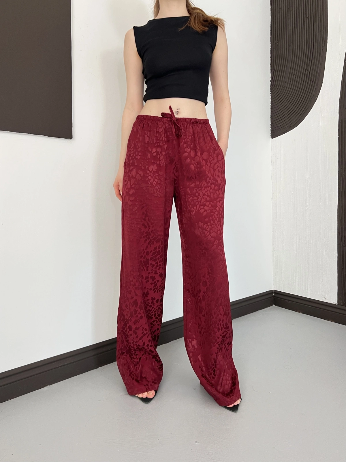 Bel Lastikli Leopar Desen Pantolon Bordo