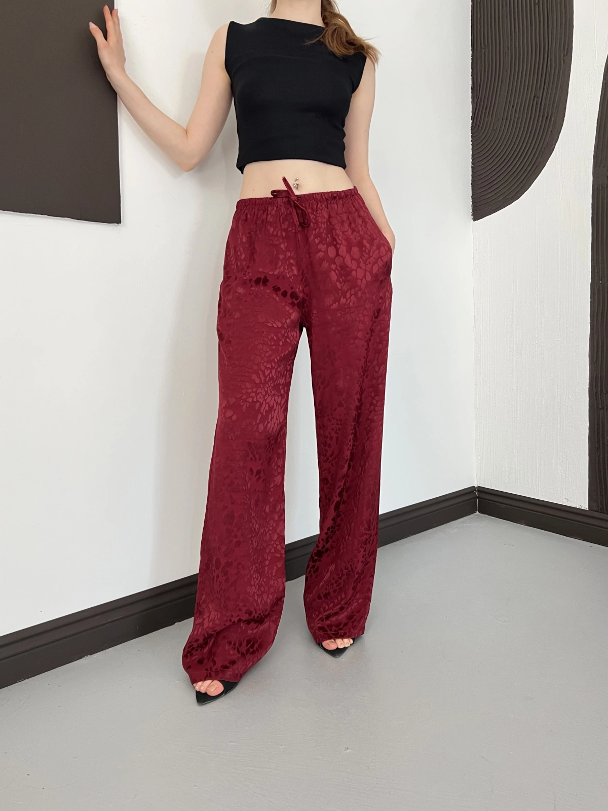 Bel Lastikli Leopar Desen Pantolon Bordo