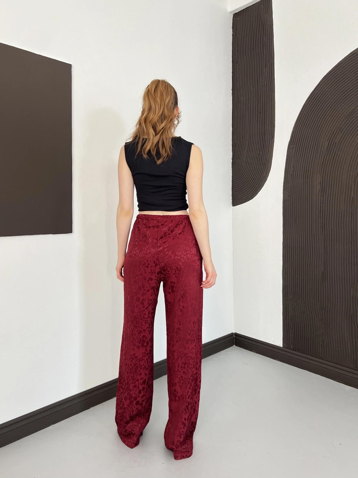 Bel Lastikli Leopar Desen Pantolon Bordo