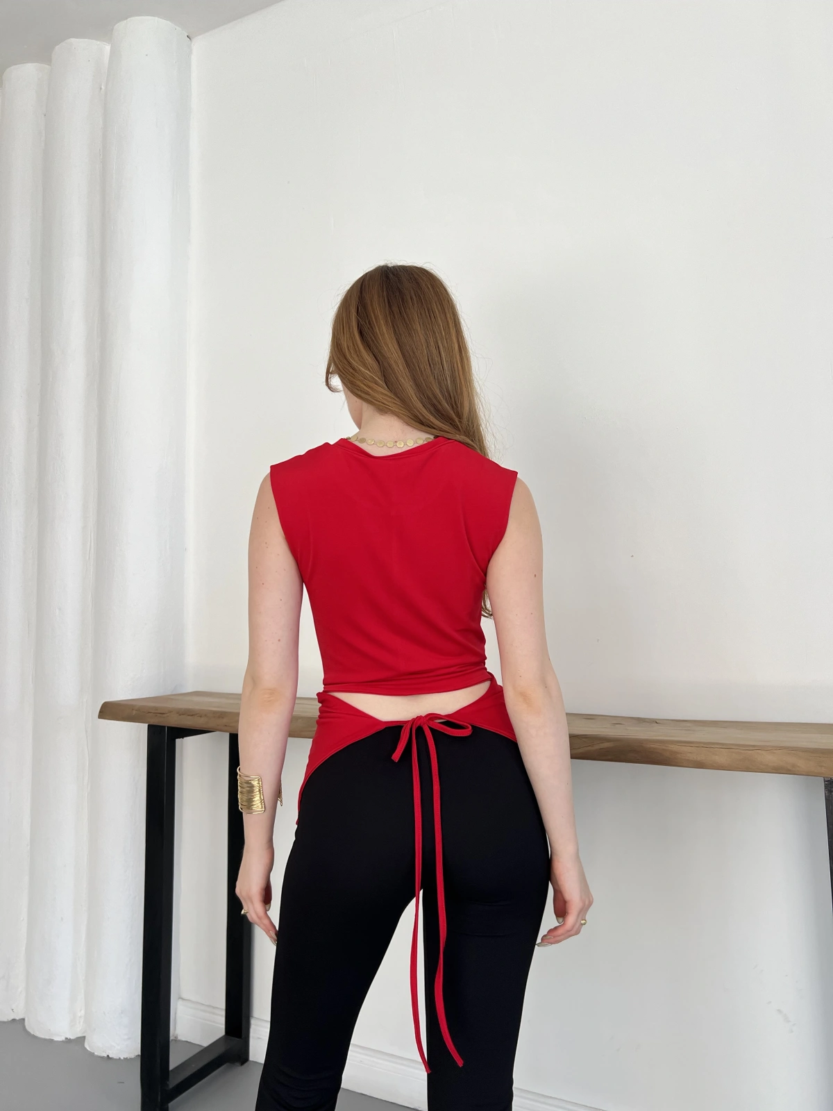 Bel Pencere Detaylı Bluz Kırmızı