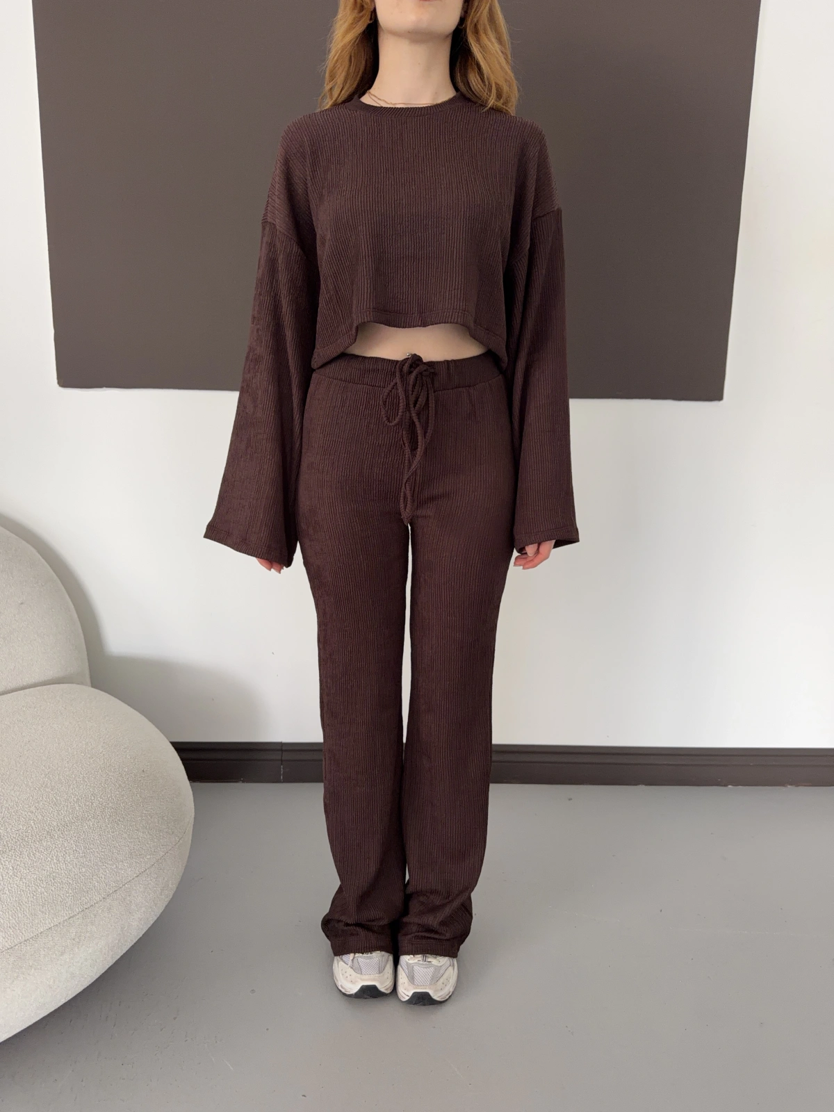 Bisiklet Yaka Piliseli Crop-Pantolon Takım Kahve