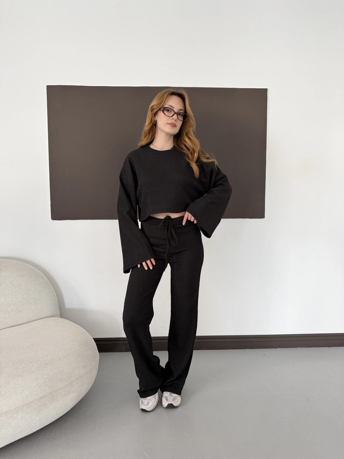 Bisiklet Yaka Piliseli Crop-Pantolon Takım Siyah