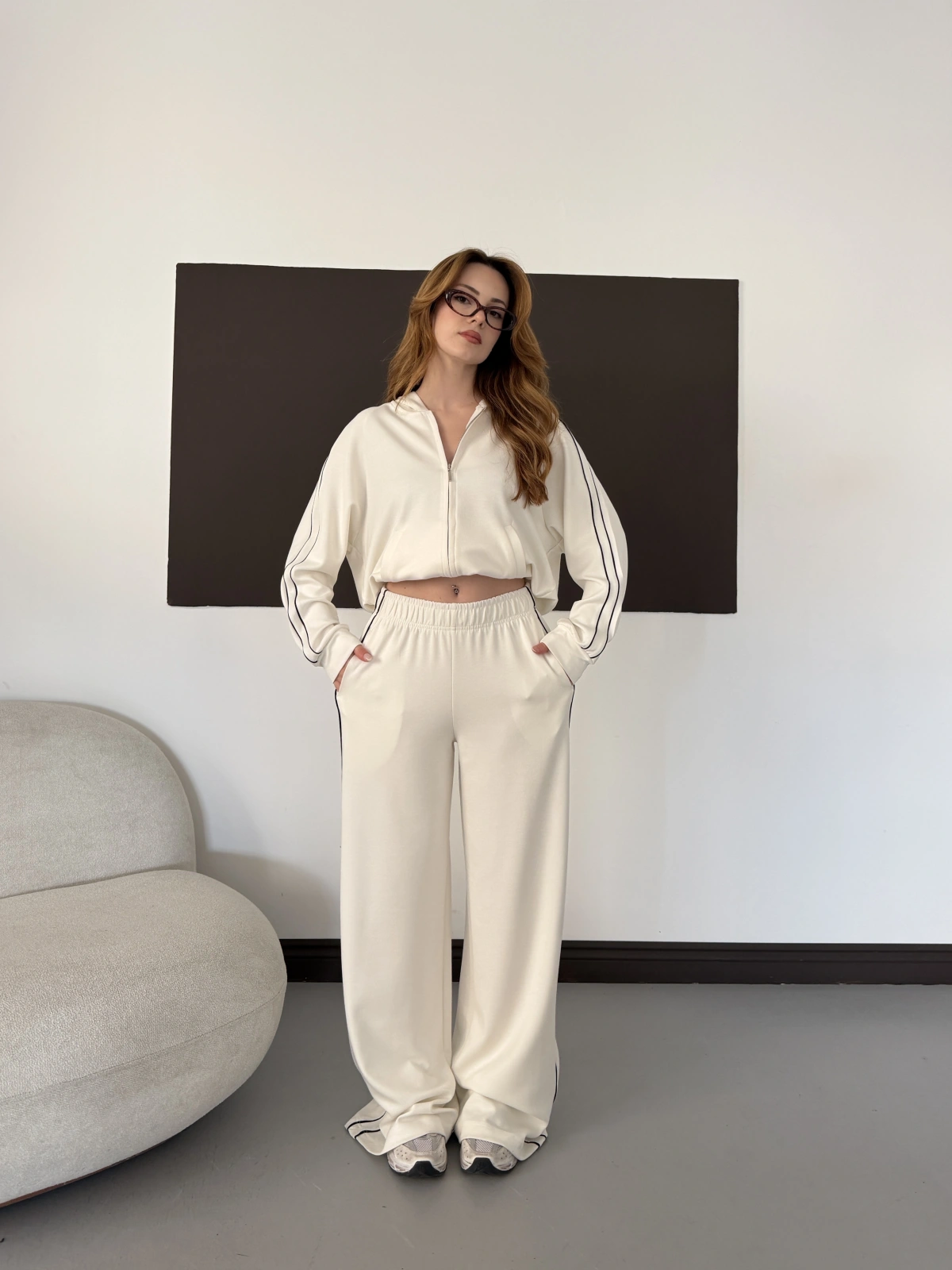Biye Detaylı Kapüşonlu Oversize Takım Ekru