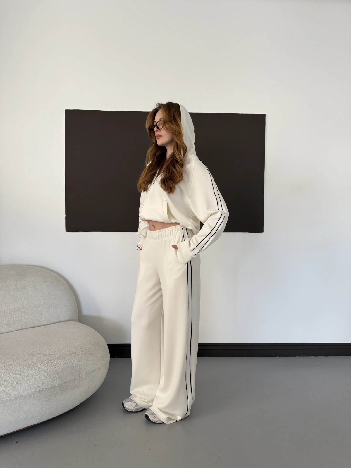 Biye Detaylı Kapüşonlu Oversize Takım Ekru