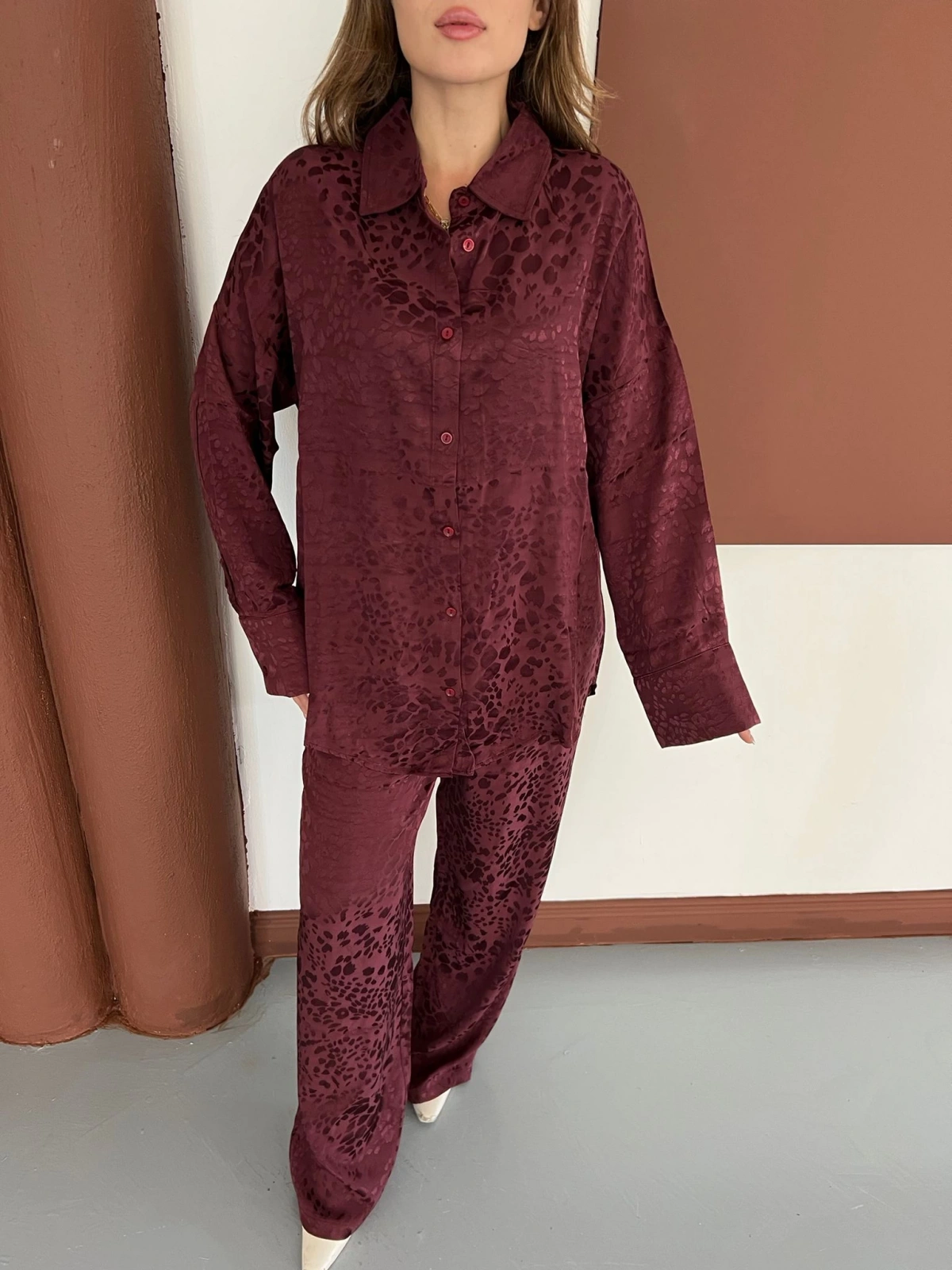 Desenli Gömlek-Pantolon Takım Bordo
