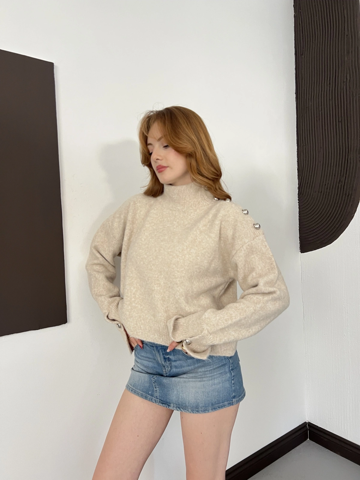 Dik Yaka Yumoş Oversize Crop Triko Kazak Bej
