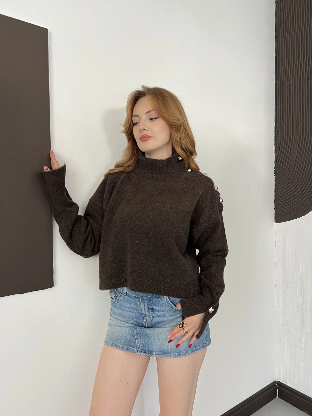 Dik Yaka Yumoş Oversize Crop Triko Kazak Kahve
