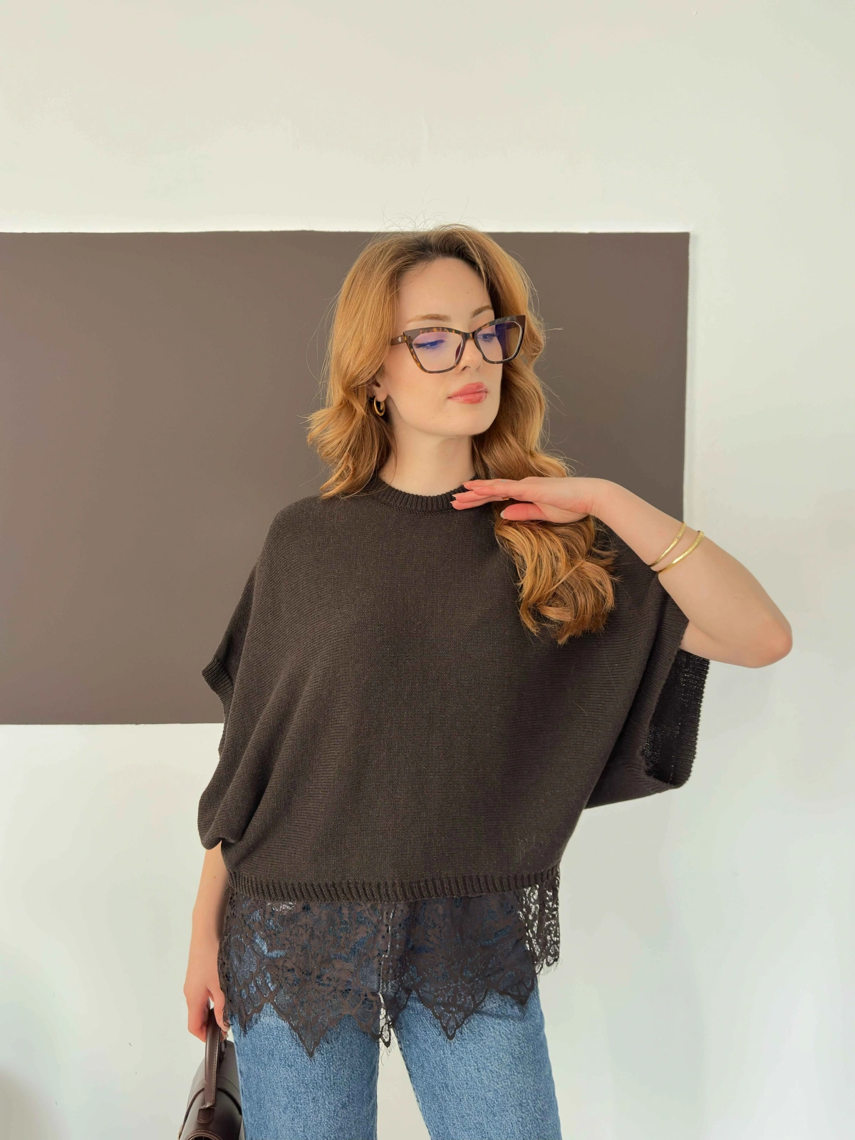 Etek Ucu Dantelli Oversize Triko Bluz Kahve