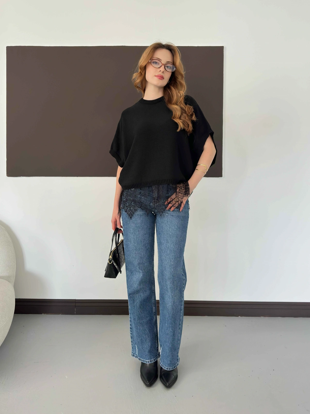 Etek Ucu Dantelli Oversize Triko Bluz Siyah