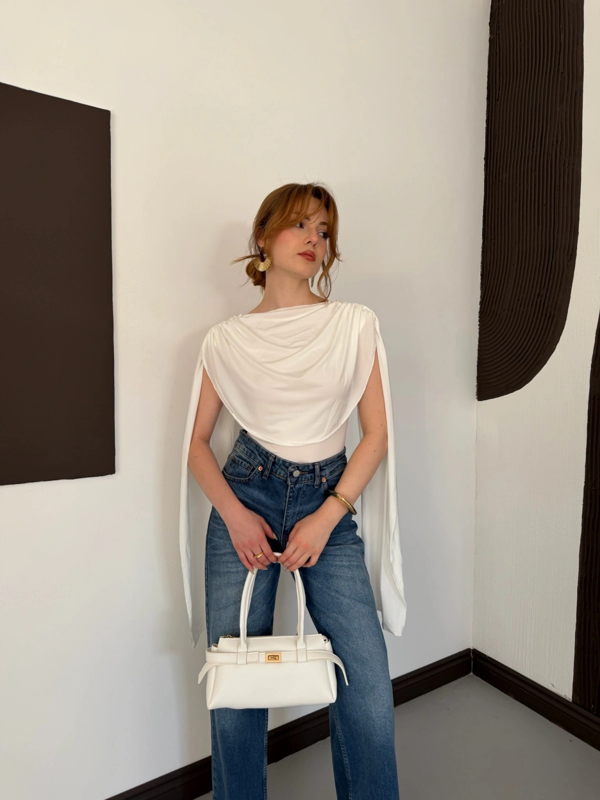 Pelerin Detaylı Body Suit Beyaz