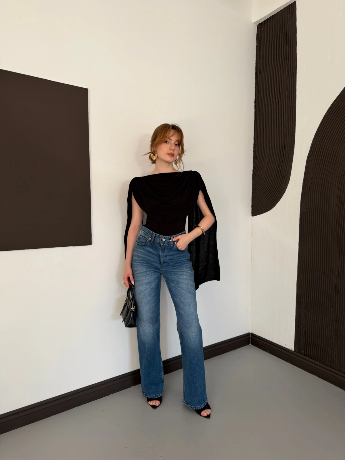 Pelerin Detaylı Body Suit Siyah