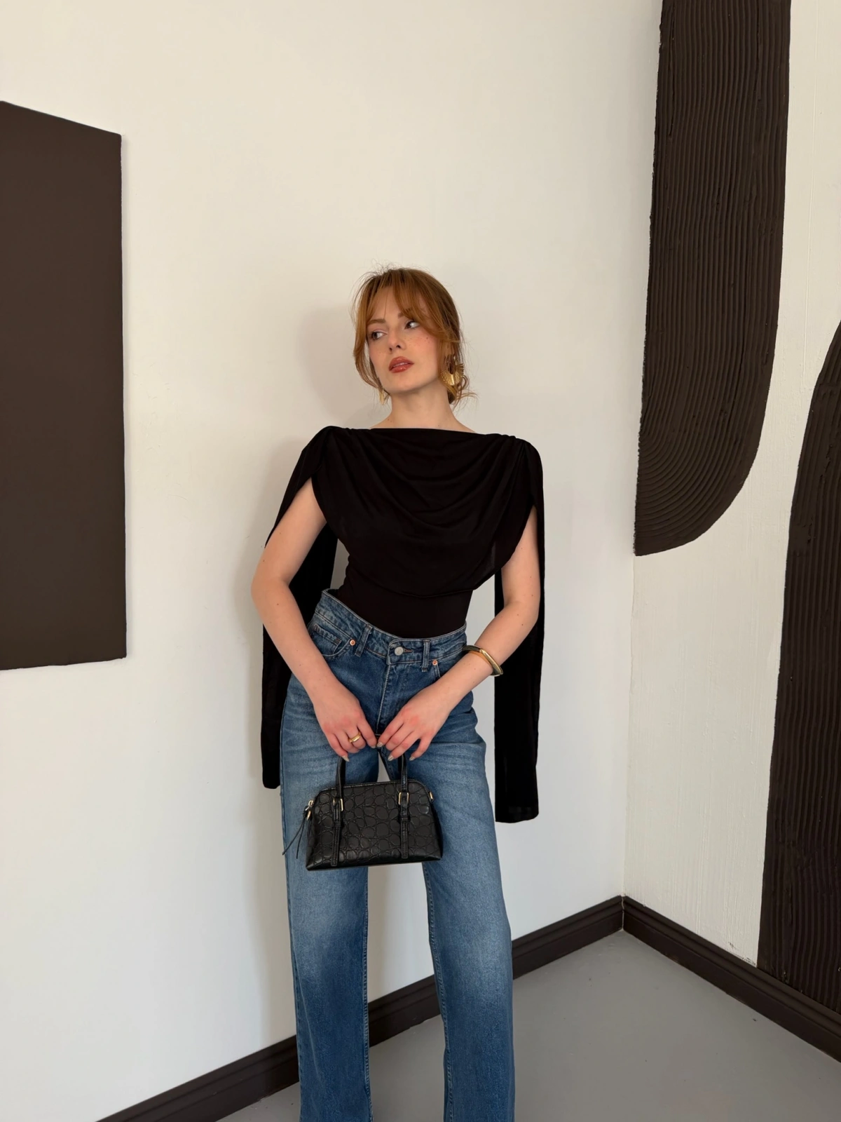 Pelerin Detaylı Body Suit Siyah